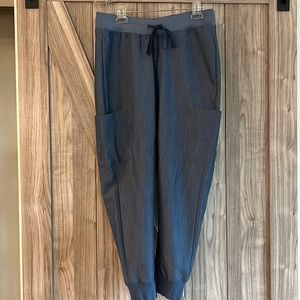 XS scrub jogger -worn once